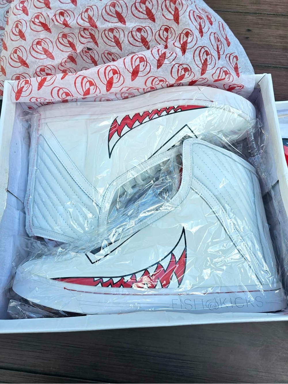 Limited Edition Japanese Streetwear Tokyami Fish N Kicks Great Whites High-Top - Picture 4 of 9